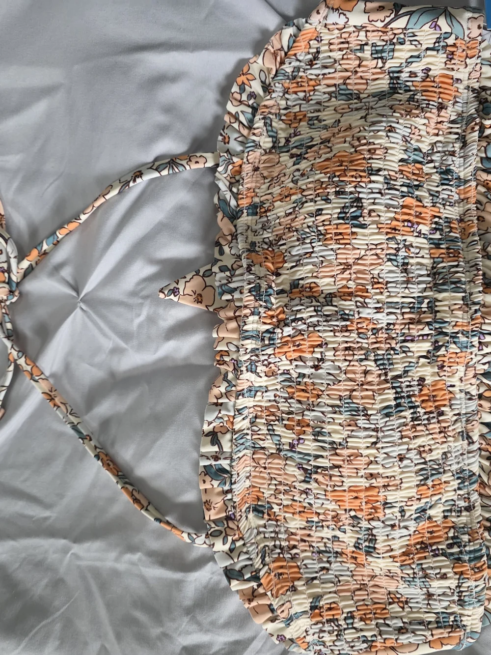 Floral Smocked Bandeau Bikini Set - Orange & Green - Picture 5 of 7